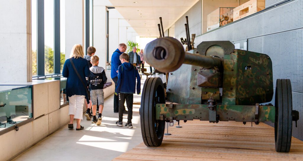 Ausstellungen