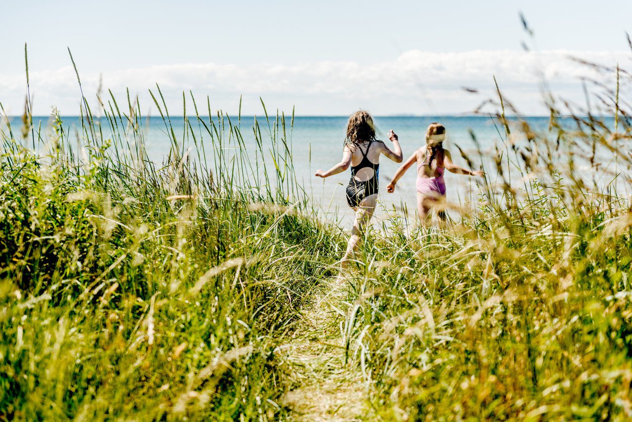 Kinder an der Ostsee auf Samsö am Kattegat