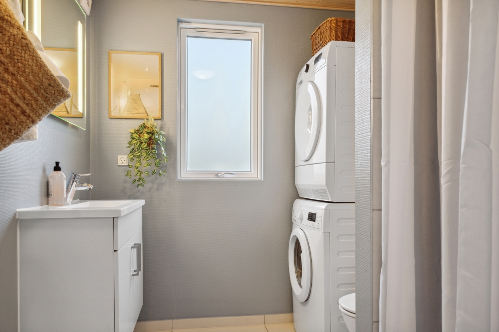 Eines der Badezimmer im Luxusferienhaus Nr. 323