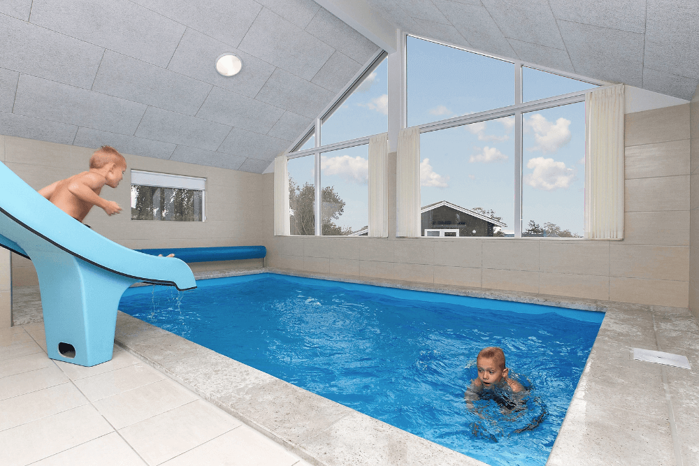 Der schicke Pool im Luxusferienhaus Nr. 327 für 14 Personen