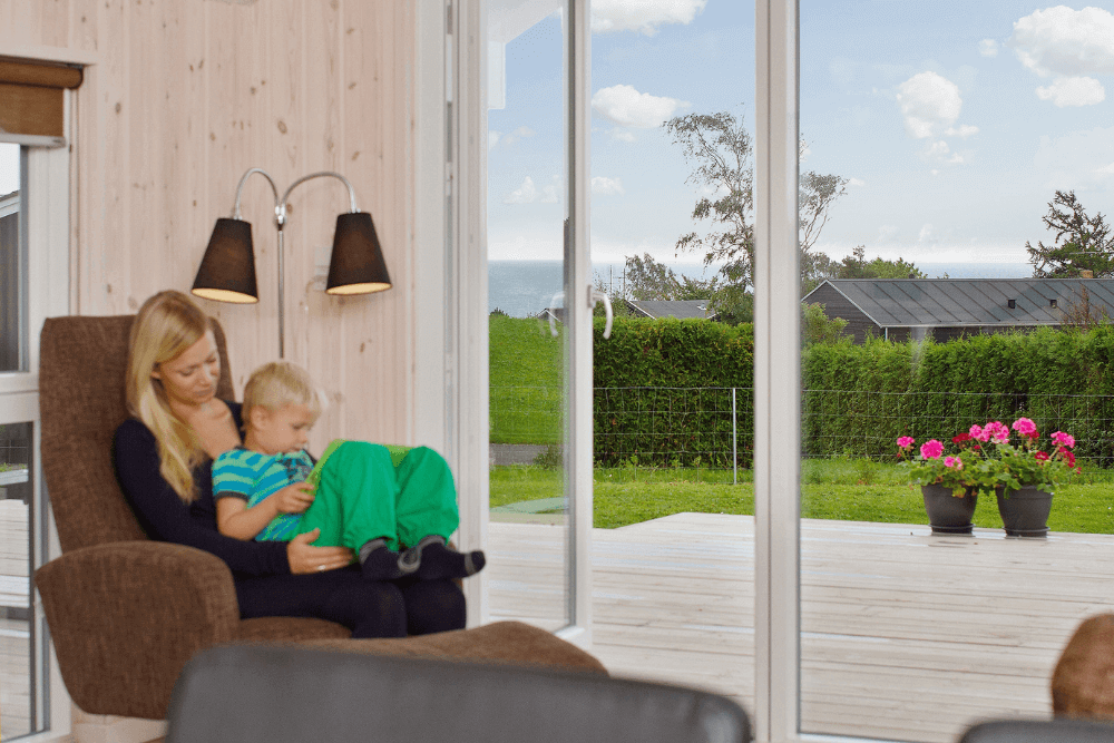 Die Couchecke im Luxusferienhaus Nr. 327 in Fünen und seine Inseln.