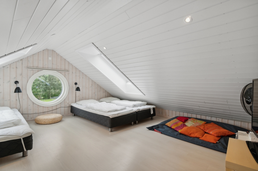 Einige der 16 Schlafgelegenheiten befinden sich im Luxusferienhaus Nr. 339 auf dem ausgebauten Dachboden
