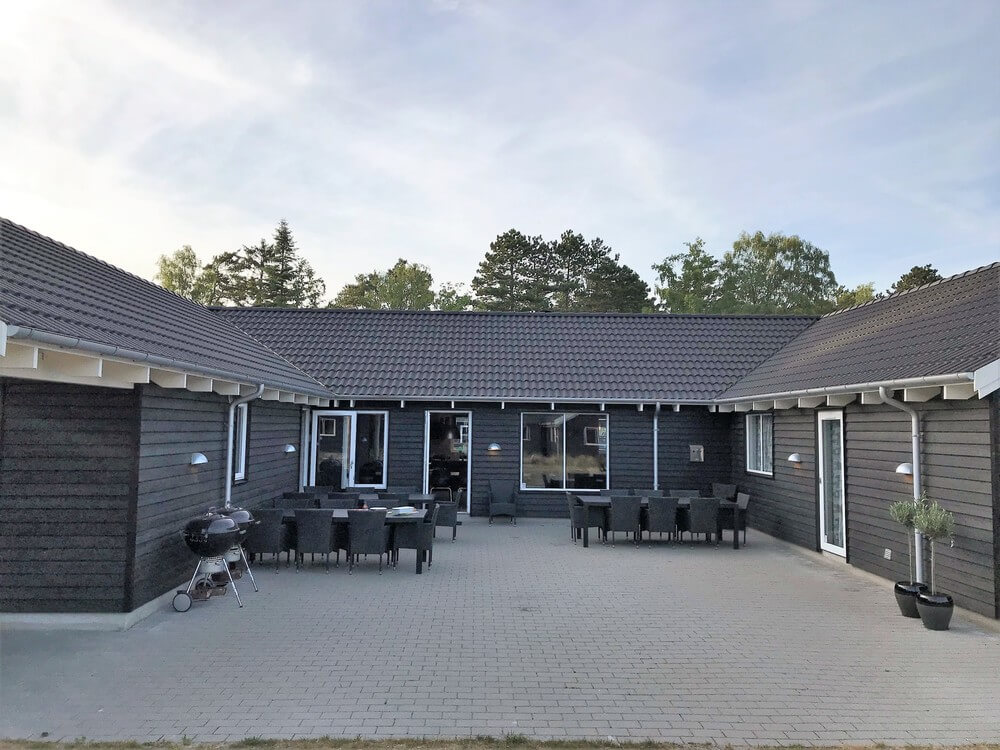 Das Luxusferienhaus Nr. 346 hat eine tolle Terrasse, die mit hochwertigen Gartenmöbeln für 22 Personen ausgestattet ist.