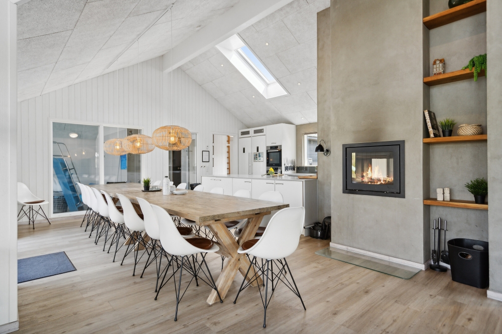 Aufenthaltsraum mit Platz für 20 im Luxusferienhaus Nr. 348.