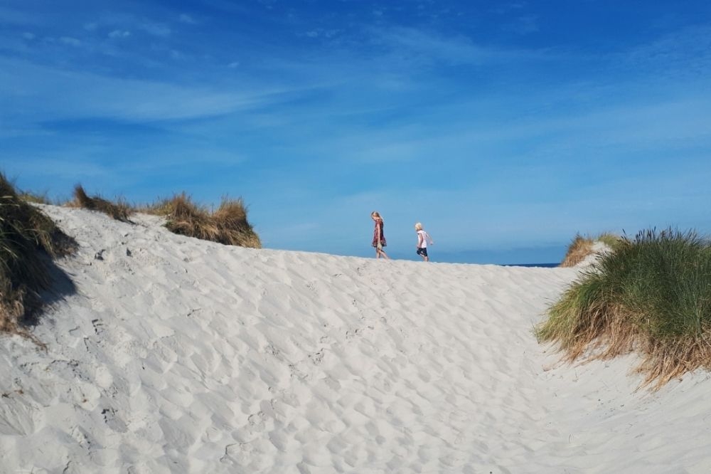 Der herrliche Strand in der Nähe von Luxusferienhaus Nr. 357 bei Westjütland.