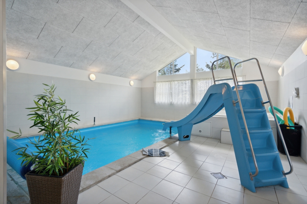 Der schicke Pool im Luxusferienhaus Nr. 371 für 21 Personen