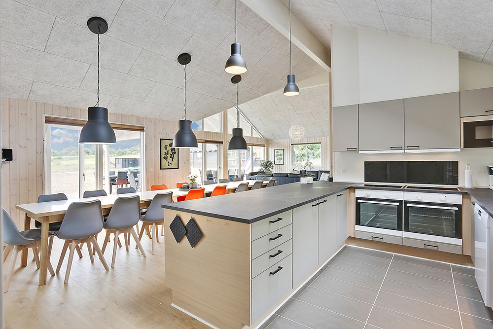 Die Küche im Luxusferienhaus Nr. 379 ist gut eingerichtet.