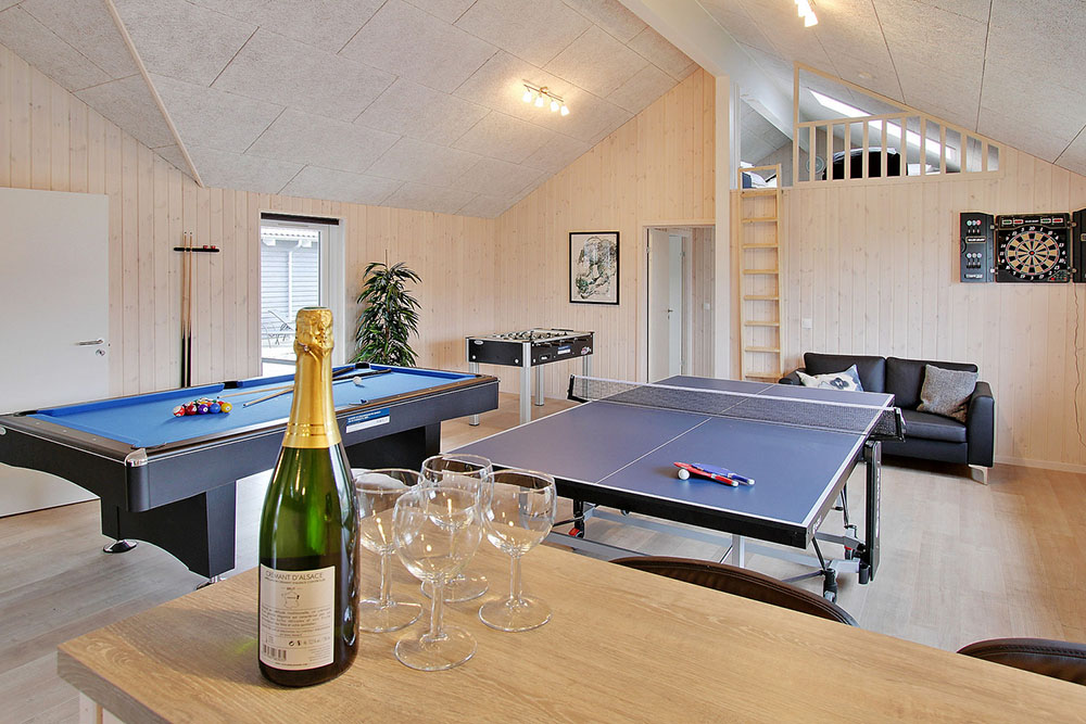 Das Ferienhaus 703 ist mit eigener Bar ausgestattet