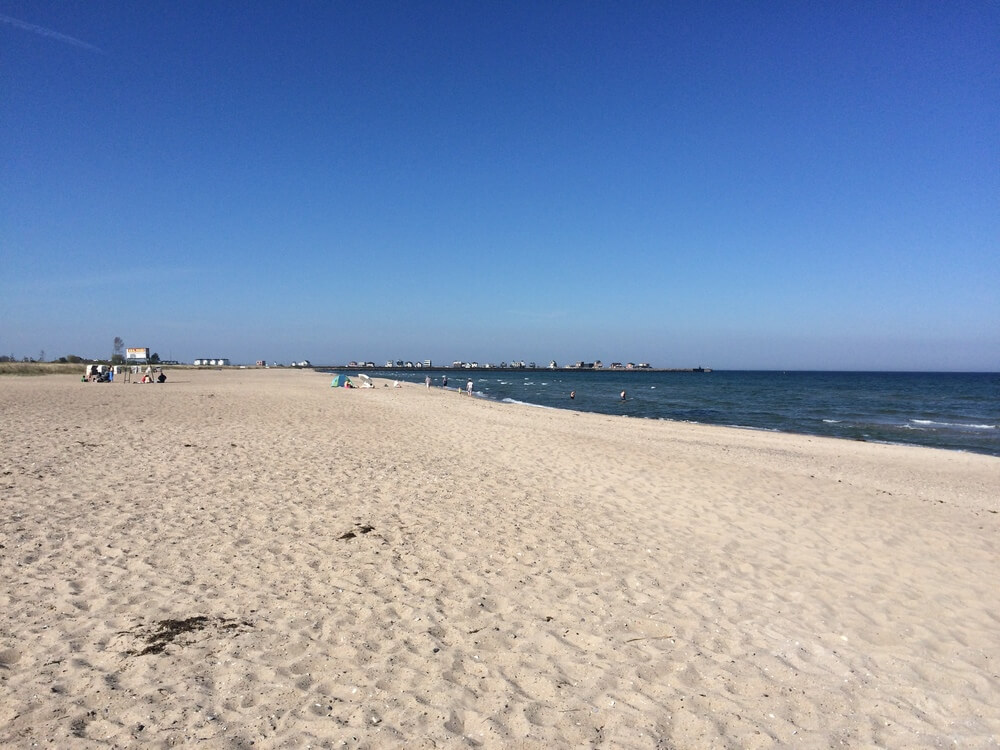 Der Strand in der Nähe von Luxusferienhaus Nr. 703 in Deutschland lädt zum Spazierengehen ein.