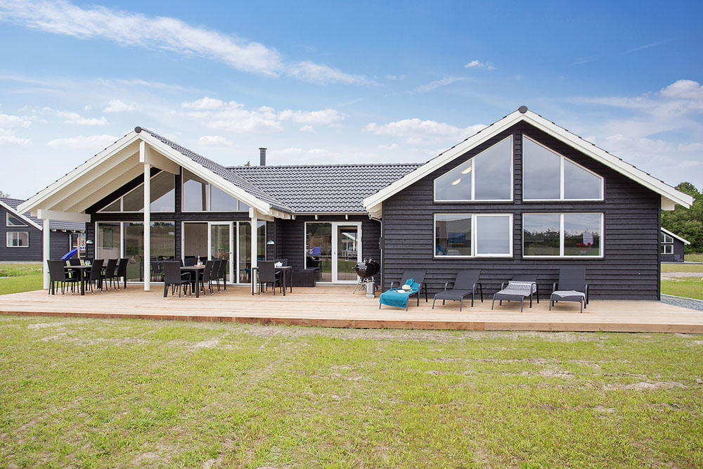 Das Luxusferienhaus Nr. 388 hat eine tolle Terrasse, die mit hochwertigen Gartenmöbeln für 16 Personen ausgestattet ist.