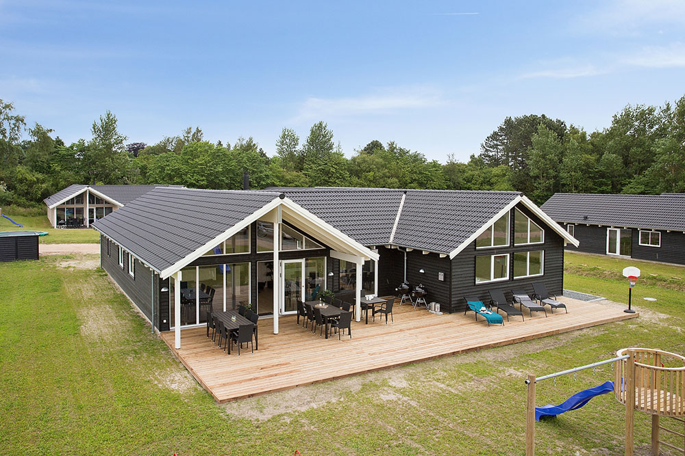 Dieses schöne Poolhaus Nr. 388 mit Platz für 16 Personen liegt in Nordseeland