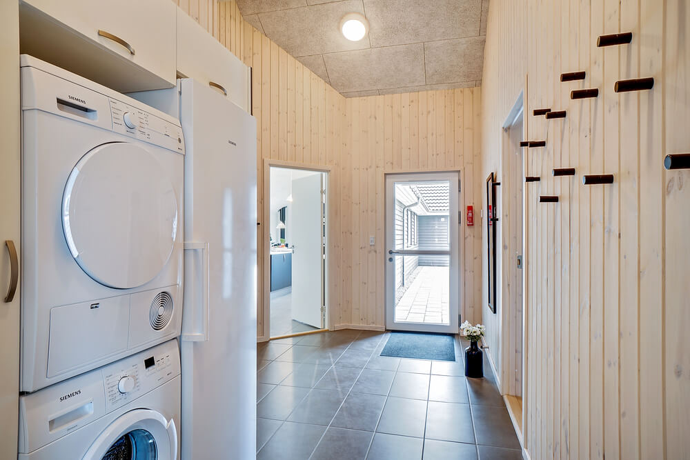 Der geräumige Eingangsbereich im Luxusferienhaus Nr. 431 in Limfjord