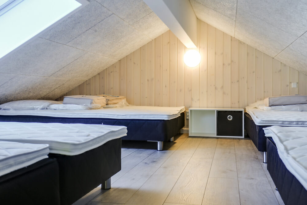 Einige der 30 Schlafgelegenheiten befinden sich im Luxusferienhaus Nr. 428 auf dem ausgebauten Dachboden