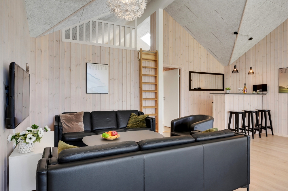Die Couchecke im Luxusferienhaus Nr. 436 in Nordseeland.