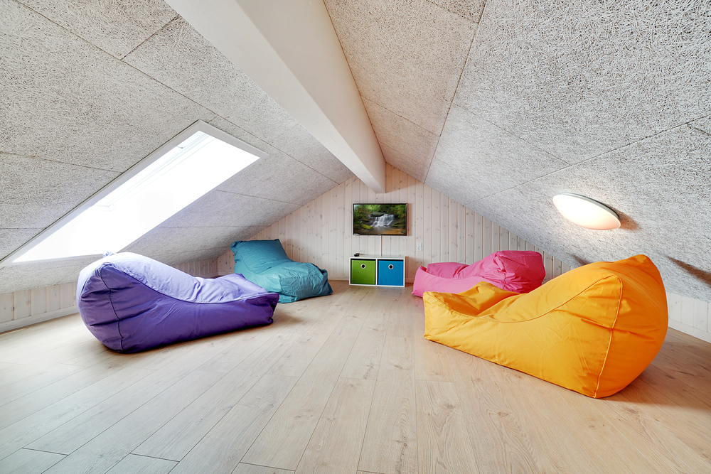 Einige der 24 Schlafgelegenheiten befinden sich im Luxusferienhaus Nr. 448 auf dem ausgebauten Dachboden