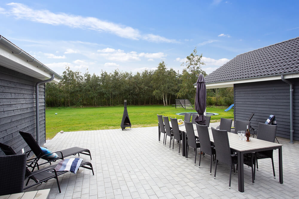 Das Luxusferienhaus Nr. 432 hat eine tolle Terrasse, die mit hochwertigen Gartenmöbeln für 20 Personen ausgestattet ist.
