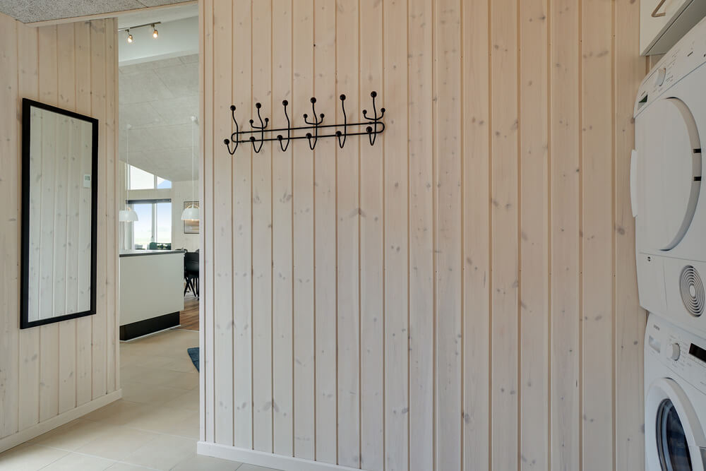Der geräumige Eingangsbereich im Luxusferienhaus Nr. 437 in Fünen und seine Inseln