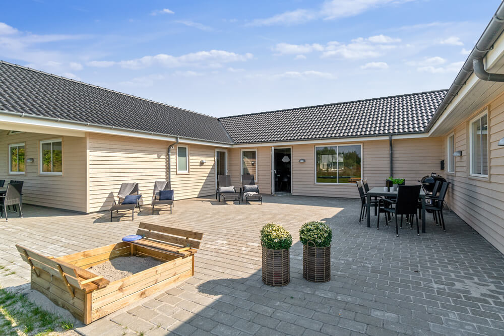 Das Luxusferienhaus Nr. 463 hat eine tolle Terrasse, die mit hochwertigen Gartenmöbeln für 20 Personen ausgestattet ist.