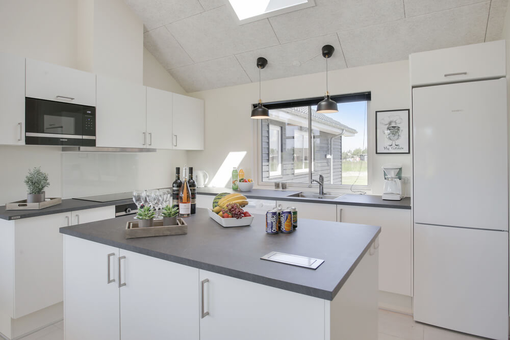 Die Küche in dem Luxusferienhaus Nr. 459 ist so gut ausgestattet, dass man problemlos Mahlzeiten für 16 Personen zubereiten kann.
