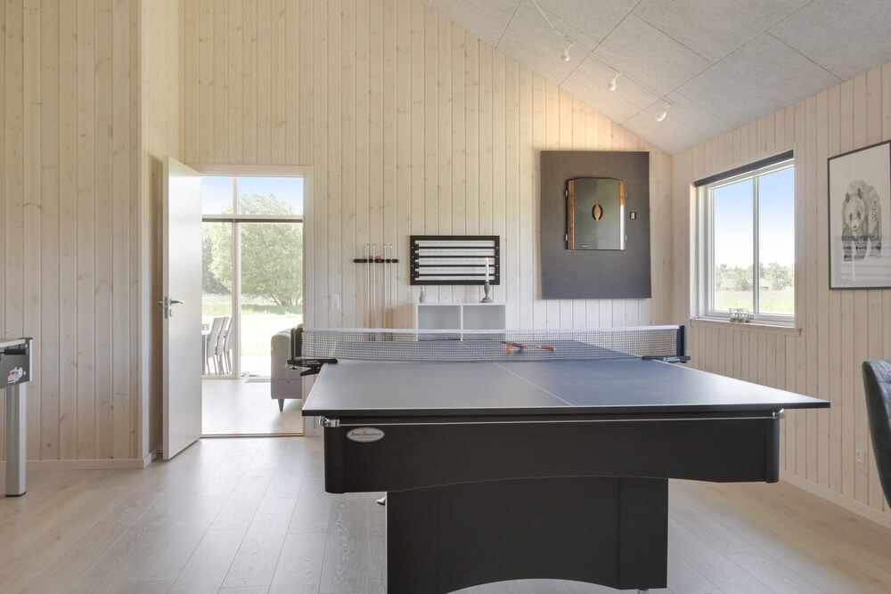 Neben den vielen schönen Stunden, die man im Poolbereich des Hauses verbringen kann, bietet das Luxusferienhaus 459 auch Spielevergnügen bei Billard/Tischtennis und Darts