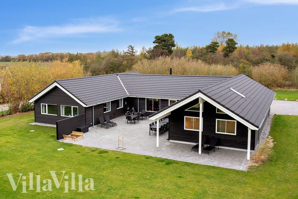 Dieses schöne Poolhaus Nr. 469 mit Platz für 22 Personen liegt in Lolland/Falster/Mön