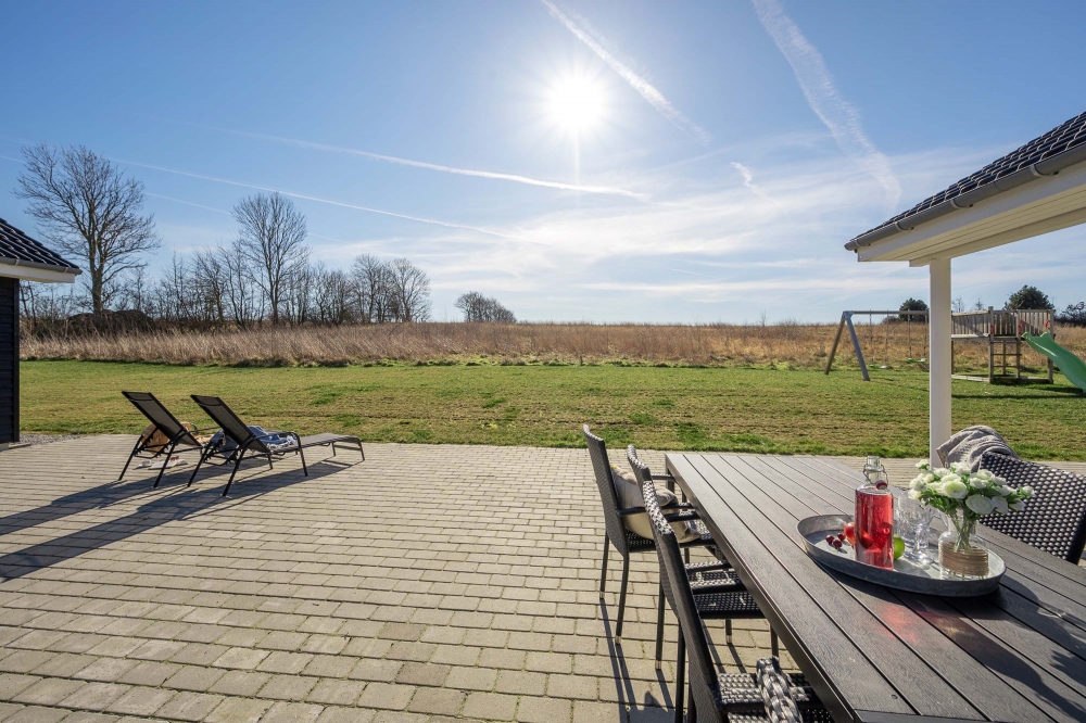 Auf der Terrasse des Ferienhauses Nr. 479 ist Platz für 26 Personen.