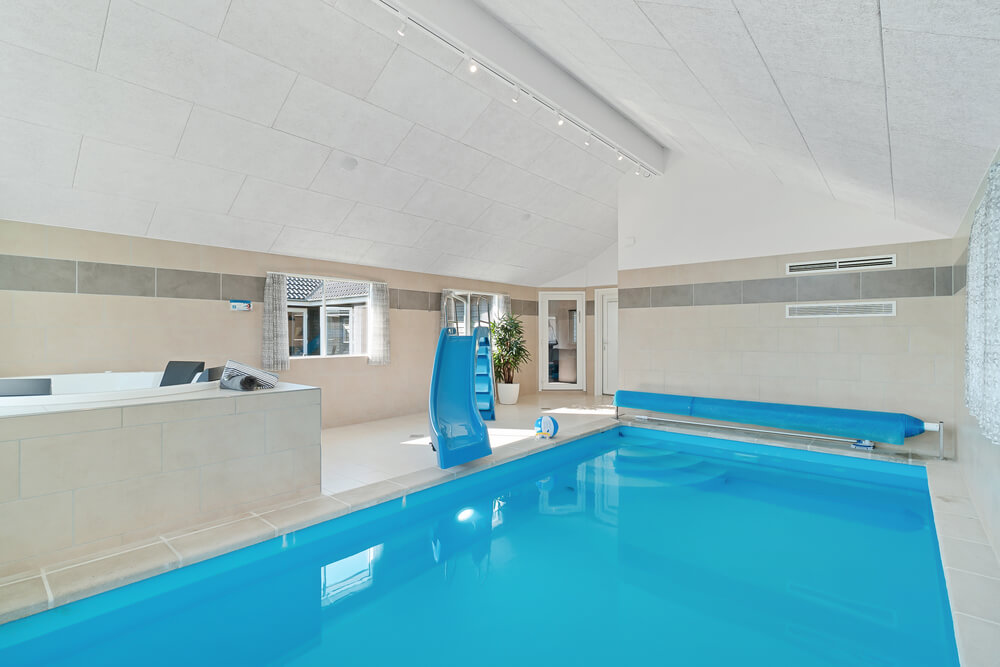 Der schicke Pool im Luxusferienhaus Nr. 731 für 20 Personen