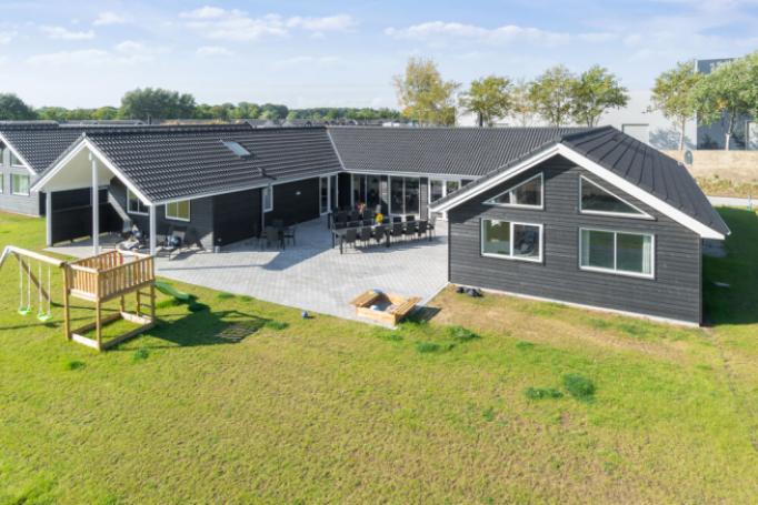 Dieses schöne Poolhaus Nr. 729 mit Platz für 24 Personen liegt in Deutschland