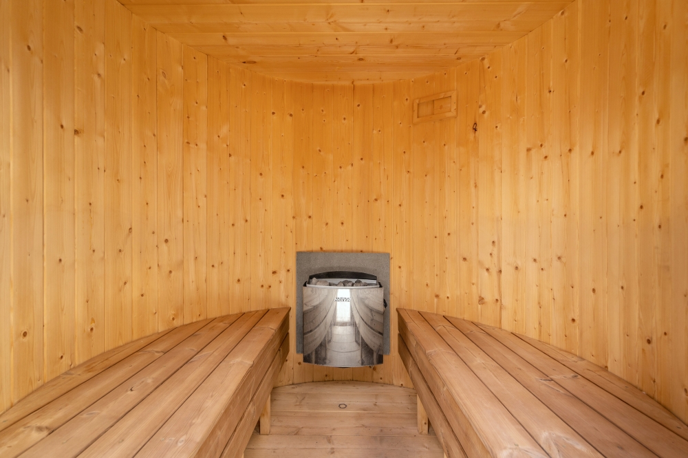Genießen Sie die heiße Sauna im Luxusferienhaus Nr. 519 für 14 Personen