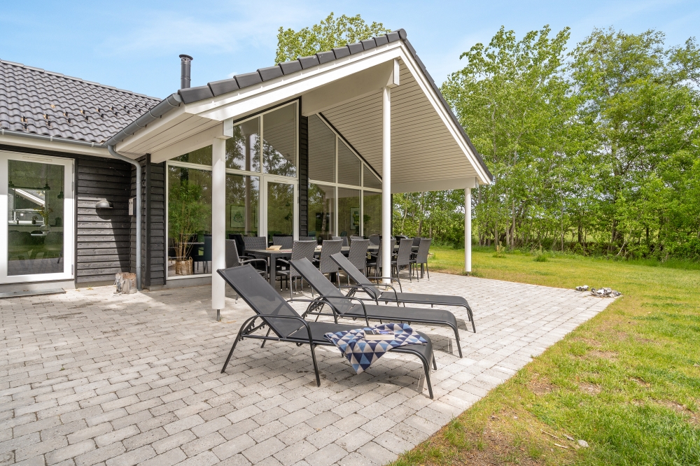 Das Luxusferienhaus Nr. 519 hat eine tolle Terrasse, die mit hochwertigen Gartenmöbeln für 14 Personen ausgestattet ist.