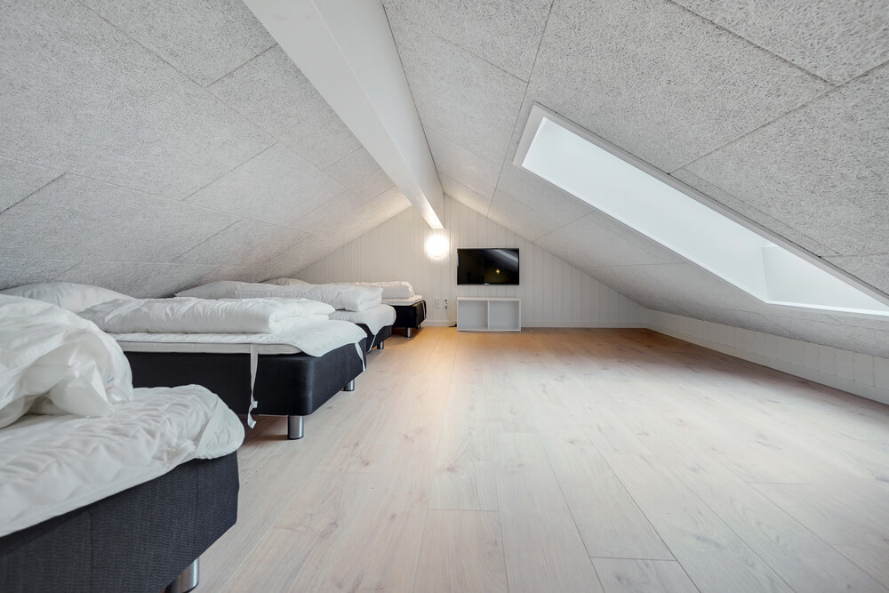 Einige der 16 Schlafgelegenheiten befinden sich im Luxusferienhaus Nr. 513 auf dem ausgebauten Dachboden