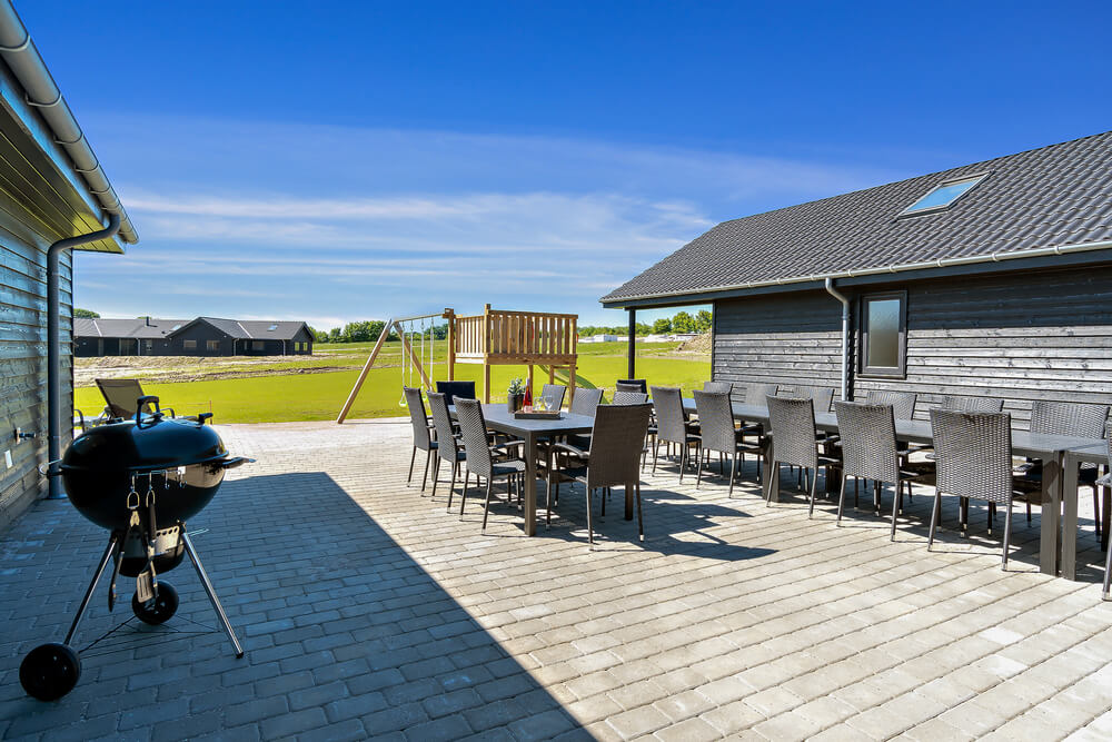 Das Luxusferienhaus Nr. 493 hat eine tolle Terrasse, die mit hochwertigen Gartenmöbeln für 24 Personen ausgestattet ist.