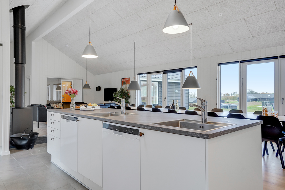 Die Küche im Luxusferienhaus Nr. 496 ist gut eingerichtet.