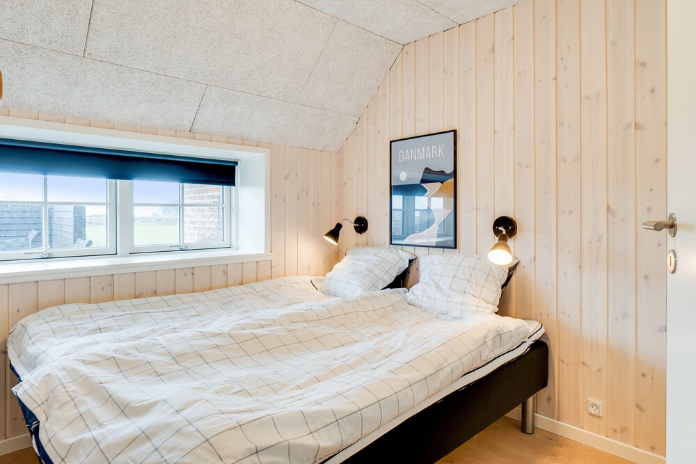 Eines der 10 Schlafzimmer im Luxusferienhaus Nr. 528