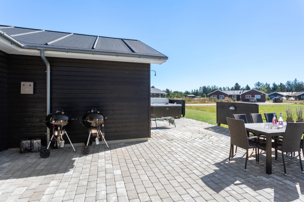 Das Luxusferienhaus Nr. 523 hat eine tolle Terrasse, die mit hochwertigen Gartenmöbeln für 18 Personen ausgestattet ist.