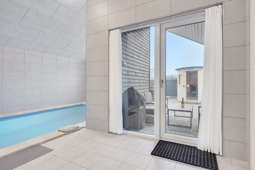 Der schicke Pool im Luxusferienhaus Nr. 549 für 14 Personen