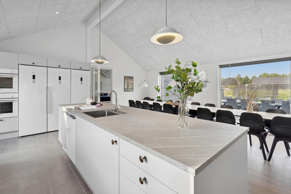 Die Küche im Luxusferienhaus Nr. 591 ist gut eingerichtet.
