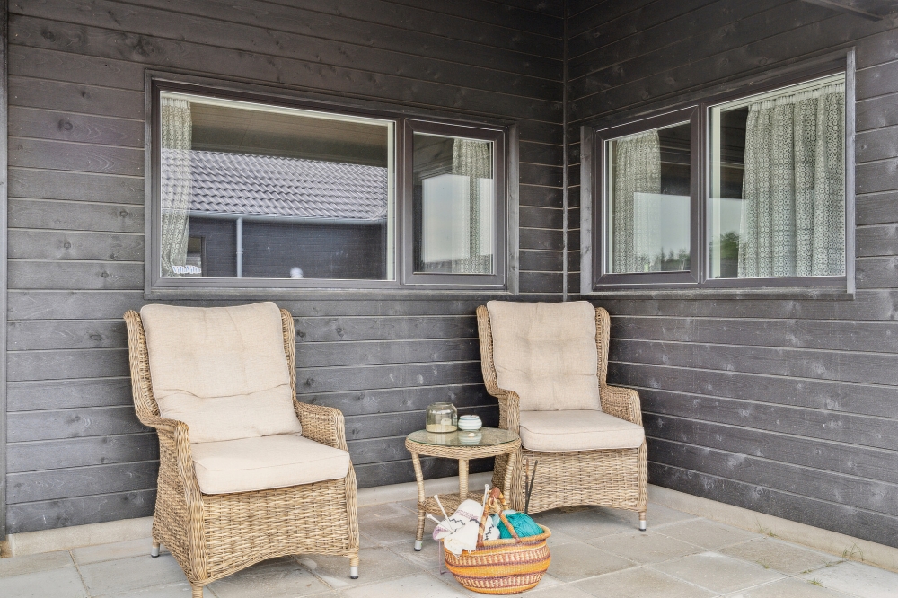 Genießen Sie einen Grillabend auf der Terrasse des Luxusferienhauses Nr. 591 in Südjütland