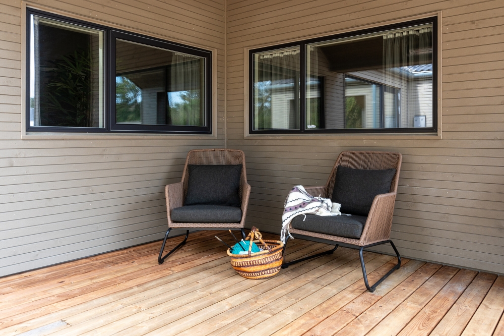 Genießen Sie einen Grillabend auf der Terrasse des Luxusferienhauses Nr. 593 in Südjütland
