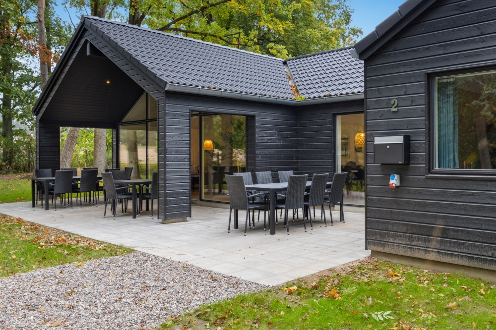 Das Luxusferienhaus Nr. 750 hat eine tolle Terrasse, die mit hochwertigen Gartenmöbeln für 18 Personen ausgestattet ist.