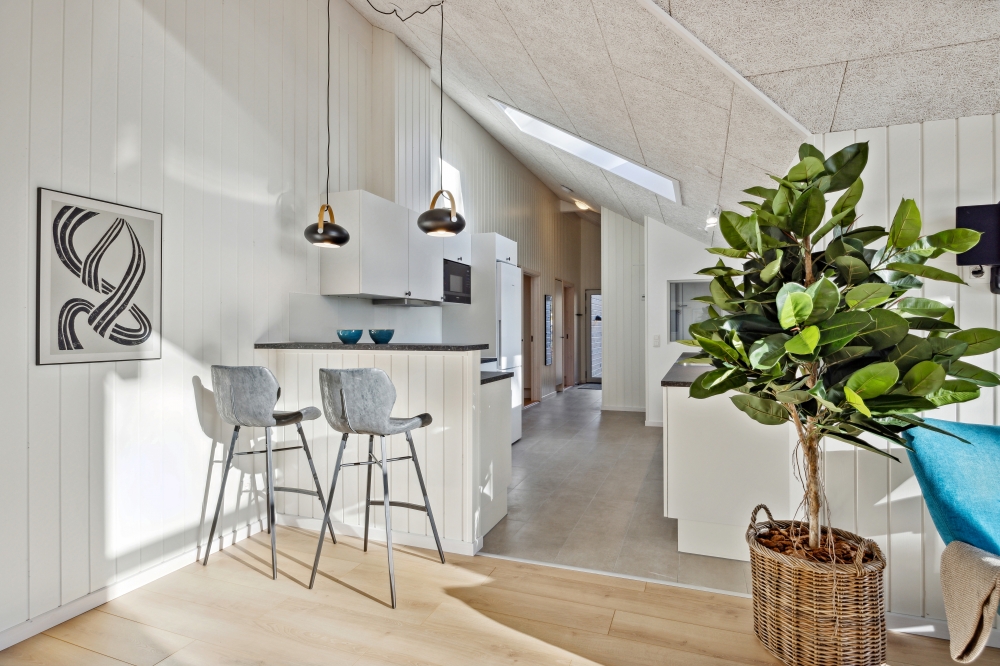 Aufenthaltsraum mit Platz für 12 im Luxusferienhaus Nr. 753.