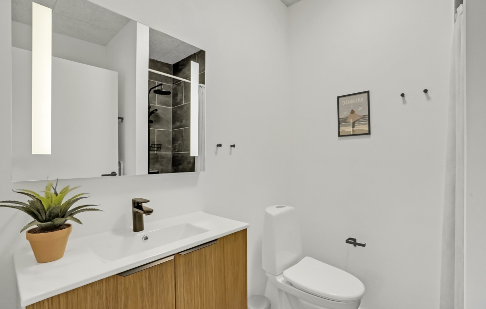Im Luxusferienhaus Nr. 603 für 12 Personen gibt es Bad mit Dusche.