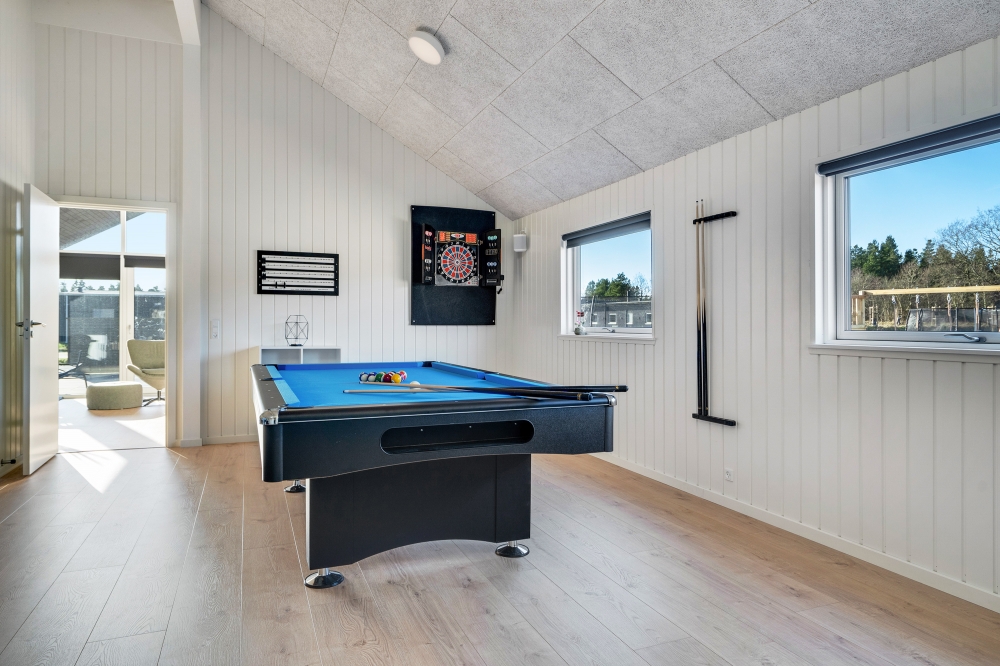 Der geräumige Eingangsbereich im Luxusferienhaus Nr. 621 in Bornholm