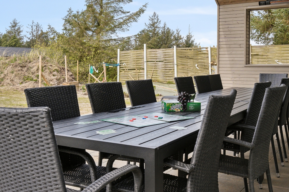 Genießen Sie einen Grillabend auf der Terrasse des Luxusferienhauses Nr. 624 in Südjütland