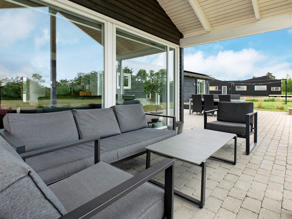 Das Luxusferienhaus Nr. 626 hat eine tolle Terrasse, die mit hochwertigen Gartenmöbeln für 14 Personen ausgestattet ist.