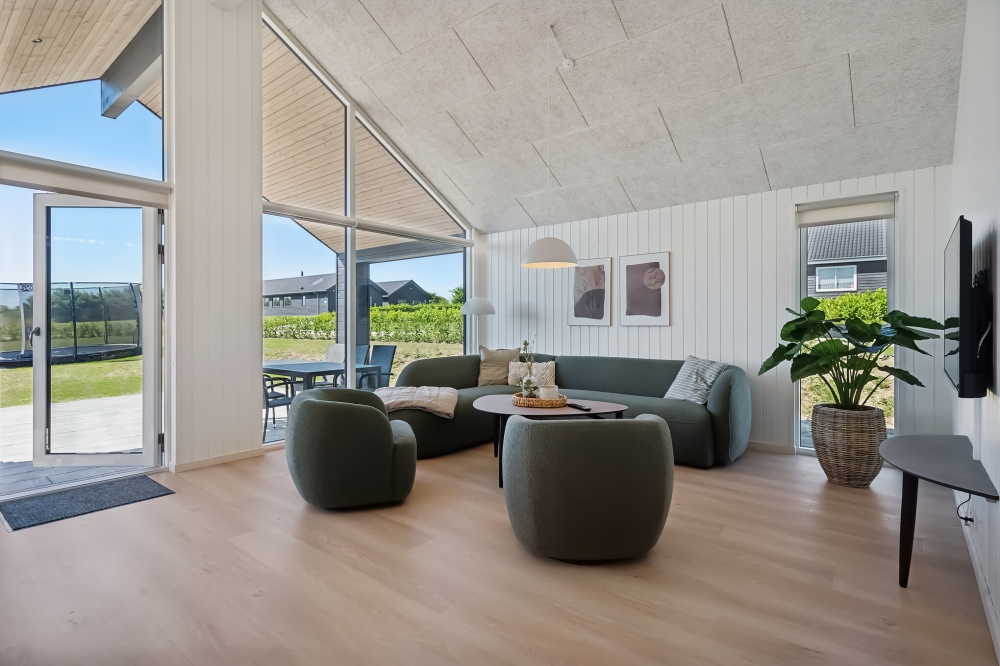Die Couchecke im Luxusferienhaus Nr. 633 in Südjütland.