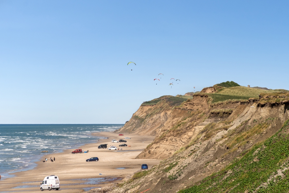 Der Strand in der Nähe von Luxusferienhaus Nr. 192 in Nordjütland lädt zum Spazierengehen ein.