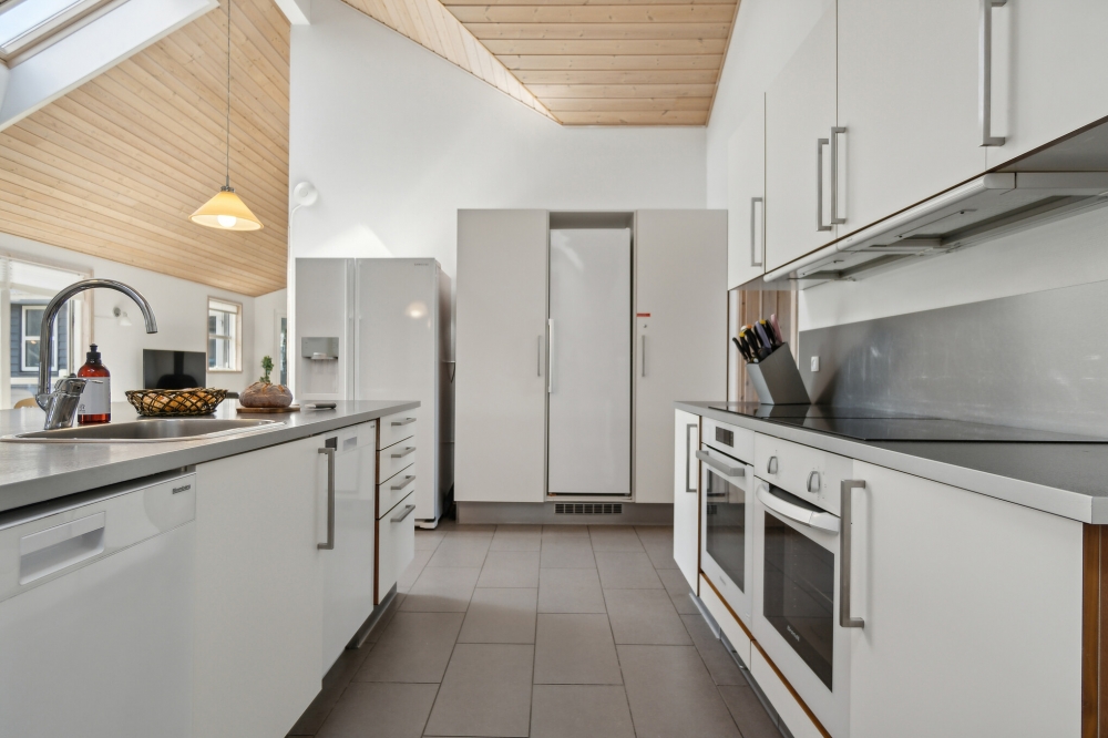 Die Küche in dem Luxusferienhaus Nr. 192 ist so gut ausgestattet, dass man problemlos Mahlzeiten für 22 Personen zubereiten kann.