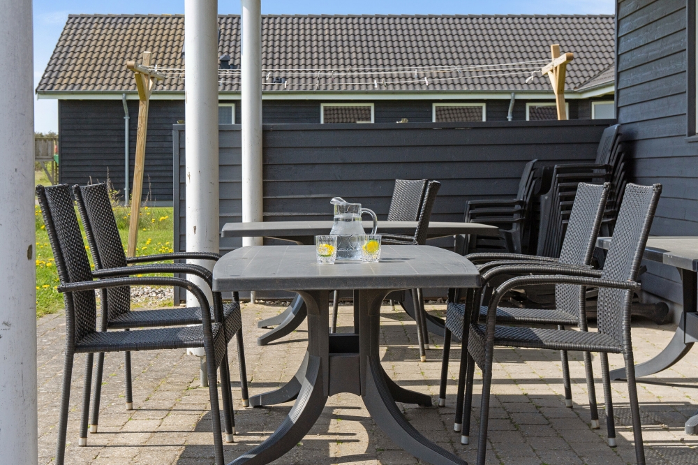 Das Luxusferienhaus Nr. 192 hat eine tolle Terrasse, die mit hochwertigen Gartenmöbeln für 22 Personen ausgestattet ist.