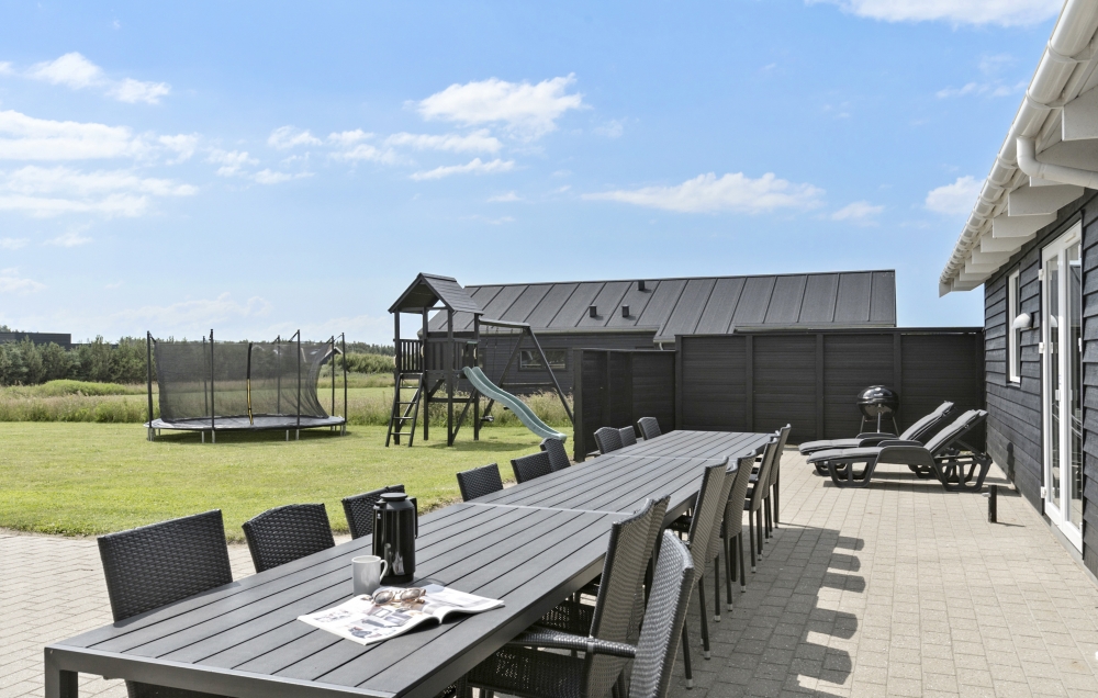 Das Luxusferienhaus Nr. 193 hat eine tolle Terrasse, die mit hochwertigen Gartenmöbeln für 16 Personen ausgestattet ist.